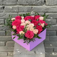 Цветочная композиция из Розы в коробке в Речицы