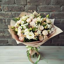 Букет цветов из:  Альстромерии, Розы и Хризантемы в Речицы