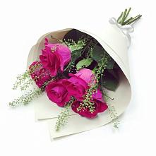 Букет цветов из:  Розы в Речицы
