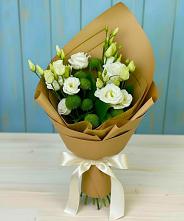 Букет цветов из:  Хризантемы и Лизиантусы #REPLACE_PRED# Речицы