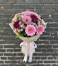 Букет цветов из:  Герберы и Хризантемы в Речицы