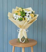 Букет цветов из:  Хризантемы и Розы в Речицы