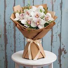Букет цветов из:  Орхидеи и Розы #REPLACE_PRED# Речицы